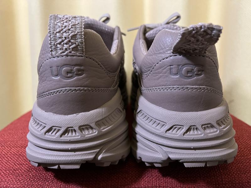 UGG　モカシン UGG モカシン スリッポン