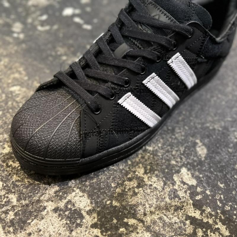 スニーカーadidas superstar recouture atmos black