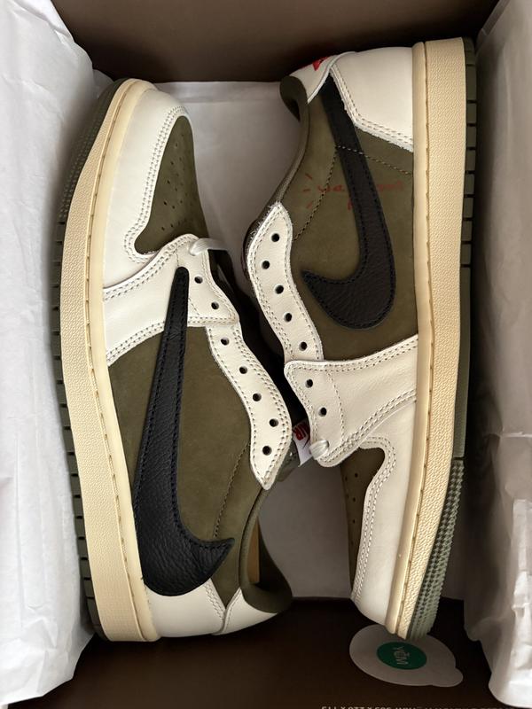 JORDAN BRAND AIR JORDAN 1 LOW OG SP MEDIUM OLIVE/BLACK-SAIL JORDAN BRAND AIR JORDAN 1 LOW OG SP MEDIUM OLIVE/BLACK-SAIL