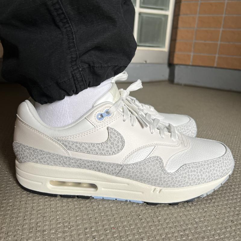 NIKE W AIR MAX 1 SFR SUMMIT WHITE/PHANTOM-SAIL-PHOTON DUST 23SP-I