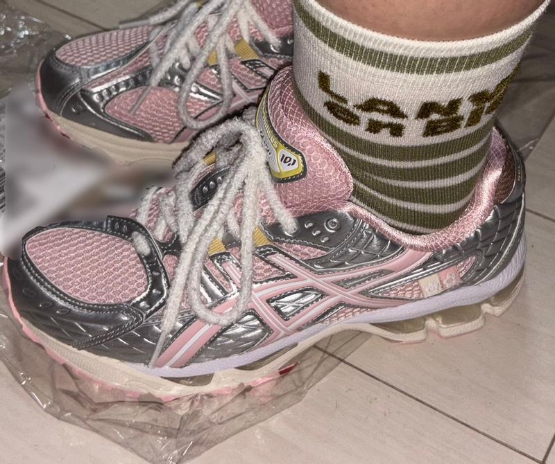 asics GEL-NIMBUS 10.1 atmos STRAWBERRY CREAM/STRAWBERRY CREAM