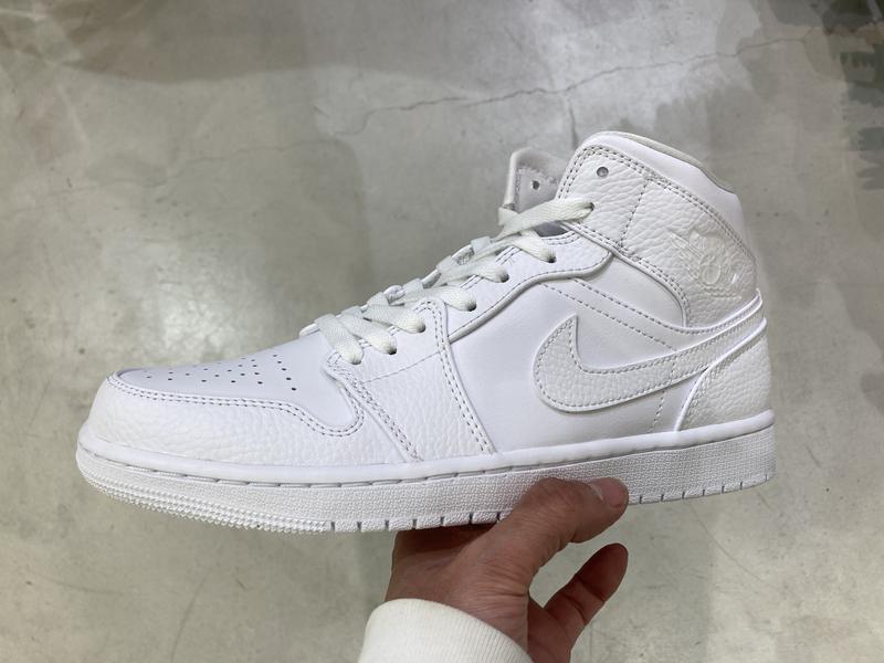 Nike エア　ジョーダン　1 MID 27.5 ホワイト NIKE AIR JORDAN 1 MID 