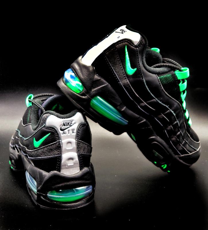 NIKE AIR MAX 95 OG BLACK/GREEN SHOCK-BLACK-PEARL GREY