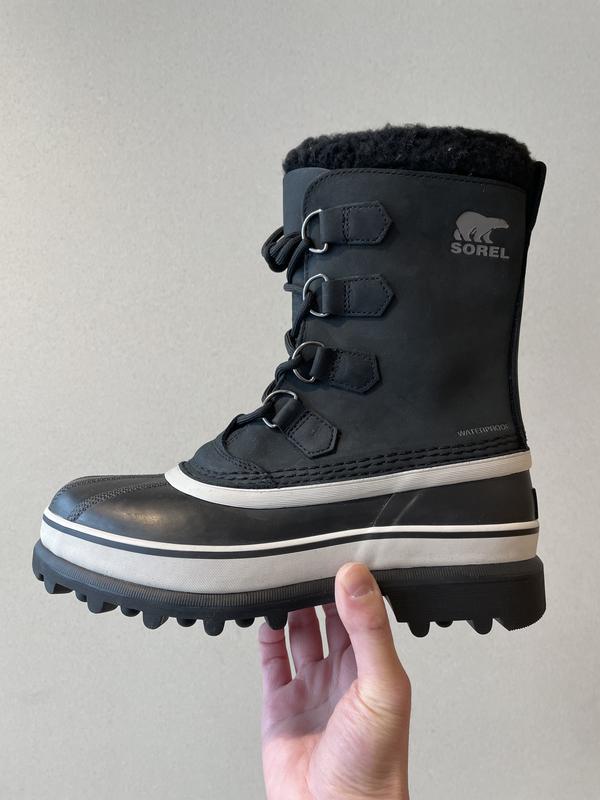 SOREL CARIBOU (TM) BLACK/DARK STONE（ソレル カリブー