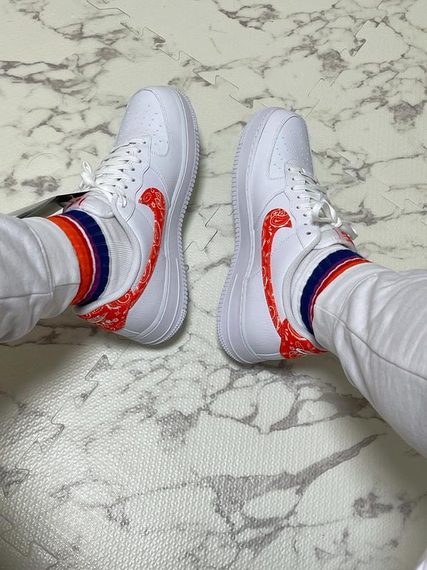 NIKE W AIR FORCE 1 '07 ESS WHITE/RUSH ORANGE-WHITE 22SU-I