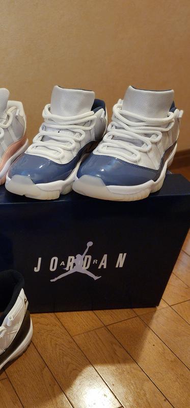JORDAN BRAND AIR JORDAN 11 RETRO LOW WHITE/MIDNIGHT NAVY
