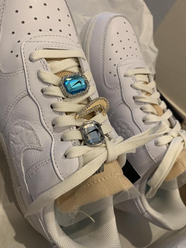 NIKE WMNS AIR FORCE 1 '07 LX WHITE/WHITE-SUMMIT WHITE-WHITE  ONYX|atmos（アトモス） 公式オンラインストア