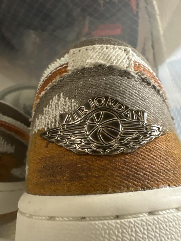 JORDAN BRAND AIR JORDAN 1 LOW SE MULTI-COLOR/MULTI-COLOR-SAIL