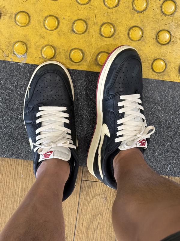 靴 AIR JORDAN 1 RETRO LW OG NITRO 27.5 AIR JORDAN 1 RETRO LW OG NITRO / 001:BLACK/MUSLIN-VARSITY