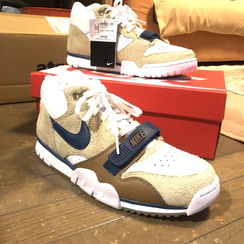 7,298円NIKE AIR TRAINER1 LIMESTONE　スニーカー