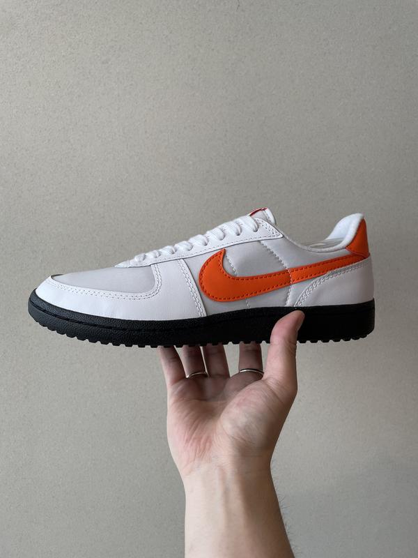 NIKE ナイキ　フィールドジェネラル82 オレンジ　ホワイト　白　ブラック　黒 NIKE FIELD GENERAL 82 SP WHITE/ORANGE BLAZE-BLACK （ナイキ