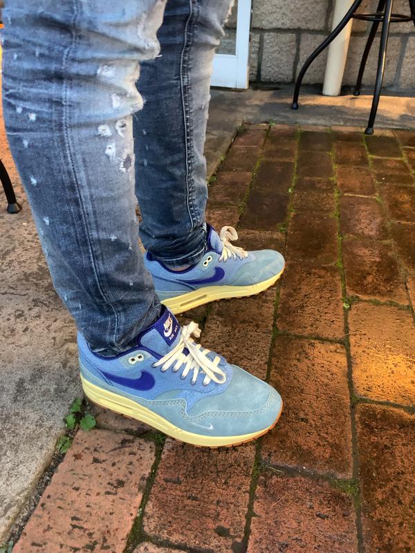 NIKE AIR MAX 1 PRM MINERAL SLATE/DEEP ROYAL BLUE-LEMON WASH 22FA-S