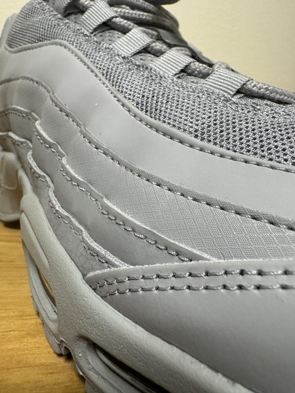 NIKE AIR MAX 95 BIG BUBBLE WOLF GREY/WOLF GREY-WOLF GREY