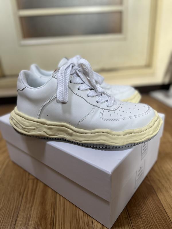 Maison MIHARA YASUHIRO WAYNE LOW/LEATHER ホワイト（メゾン