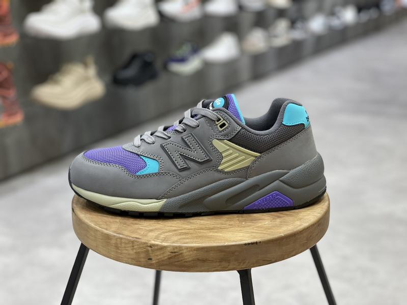 訳あり new balance MT580VA2 GRAY ニューバランス グレー サイズ28cm