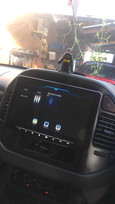 Alpine Halo9 AV Head Unit w/ Apple Carplay  Android Auto ILX-F309E  Alpine Brands Autopro Category Autopro Site
