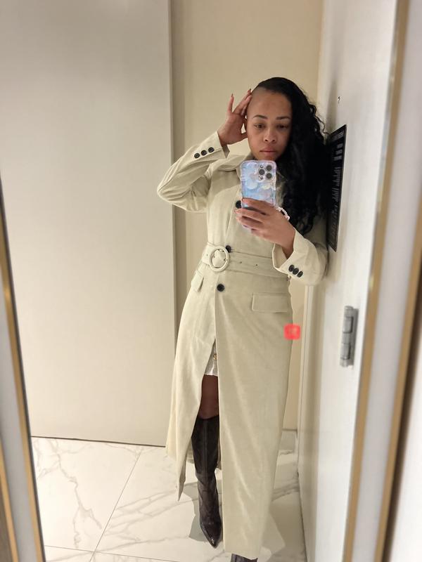 Review Thumbnail Image 0 337830832