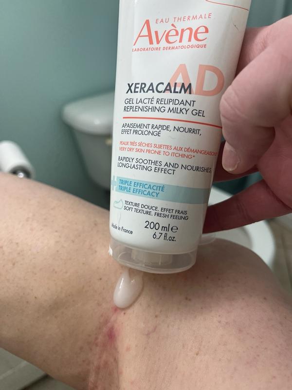 XeraCalm A.D Replenishing Milky Gel