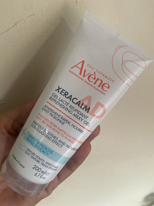 XeraCalm A.D Replenishing Milky Gel
