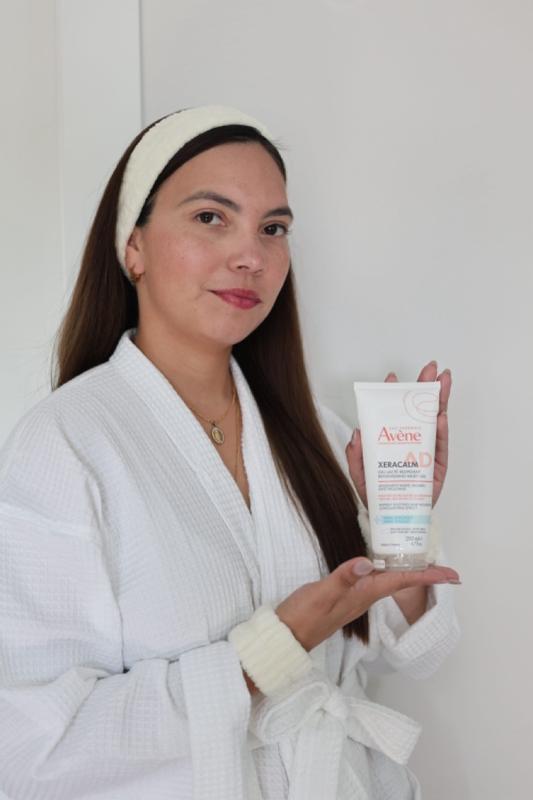 XeraCalm A.D Replenishing Milky Gel