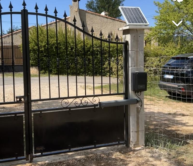 Ouvrir la fenêtre modale de l'avis 1 sur 2