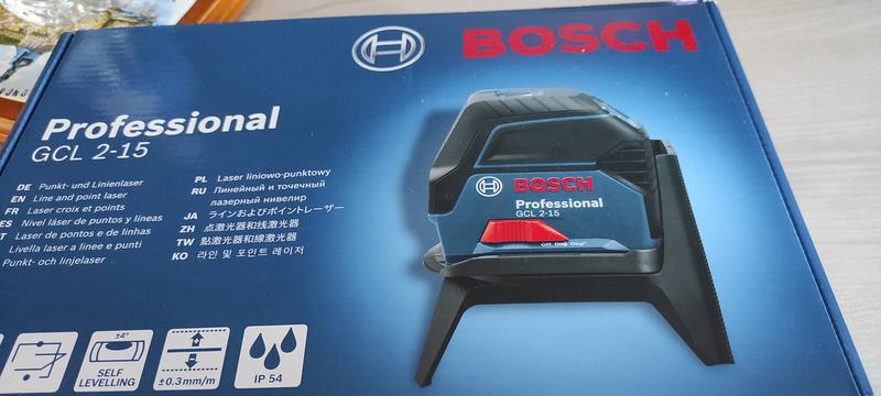 Bosch GCL 2-15 Livella laser a croce professionale 15MT + Piedistallo BT150