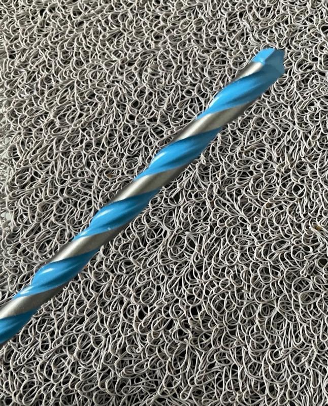 Ouvrir la fenêtre modale de l'avis 1 sur 2