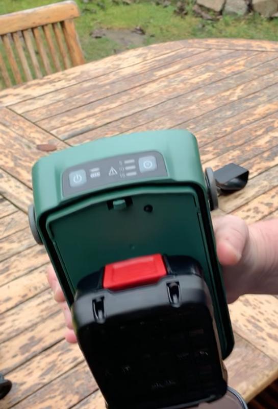 Ouvrir la fenêtre modale de l'avis 4 sur 4