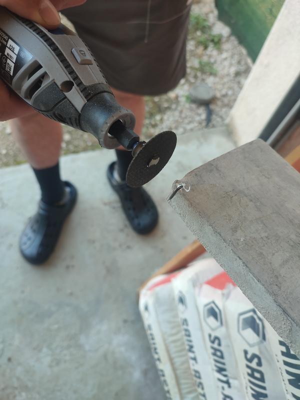 Ouvrir la fenêtre modale de l'avis 3 sur 4