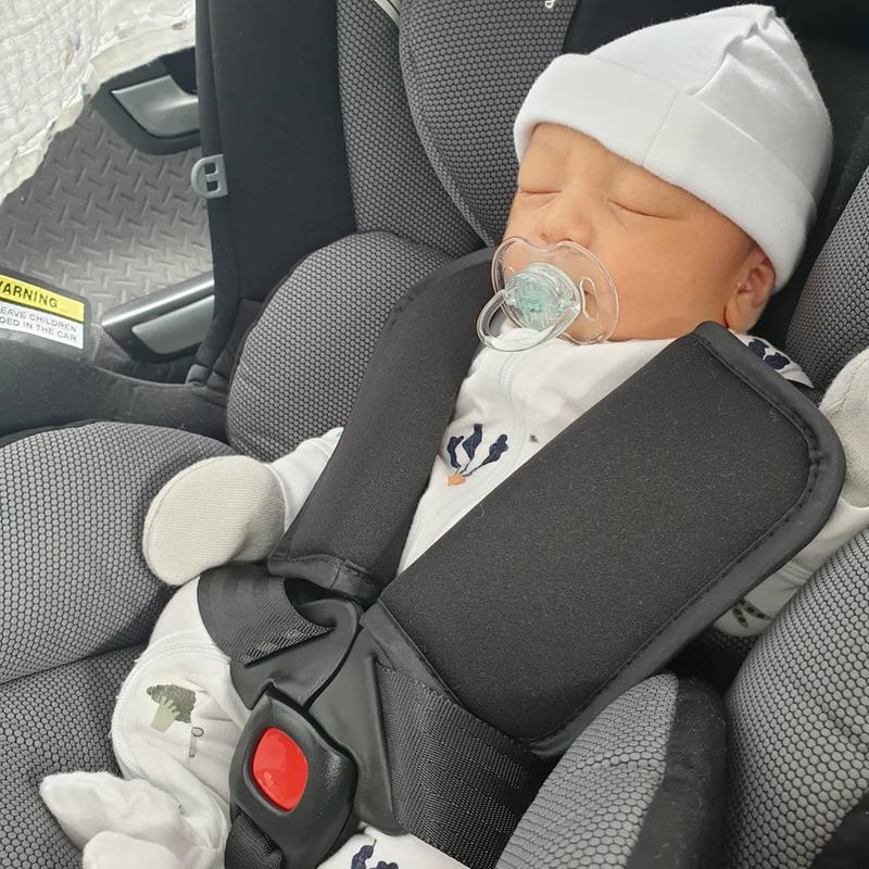 baby love car seat baby bunting