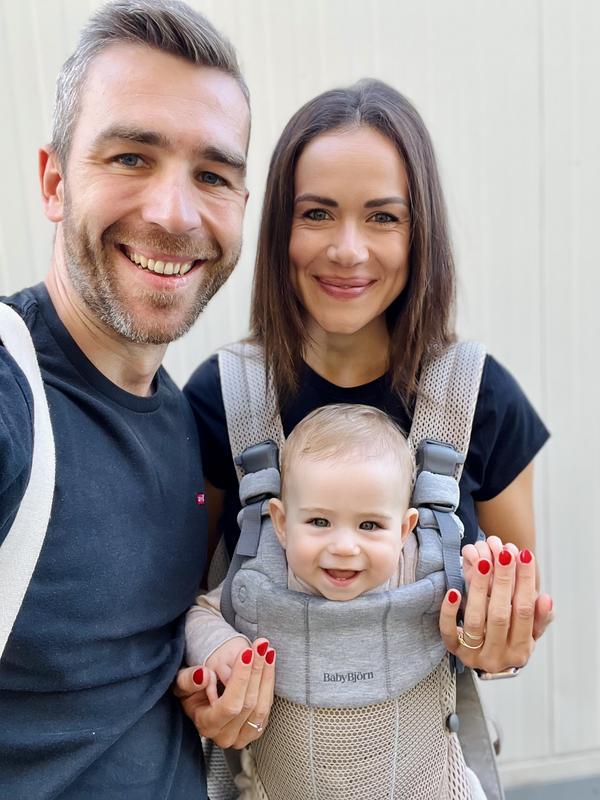 Baby Carrier Harmony—comfy, padded back support | BabyBjörn