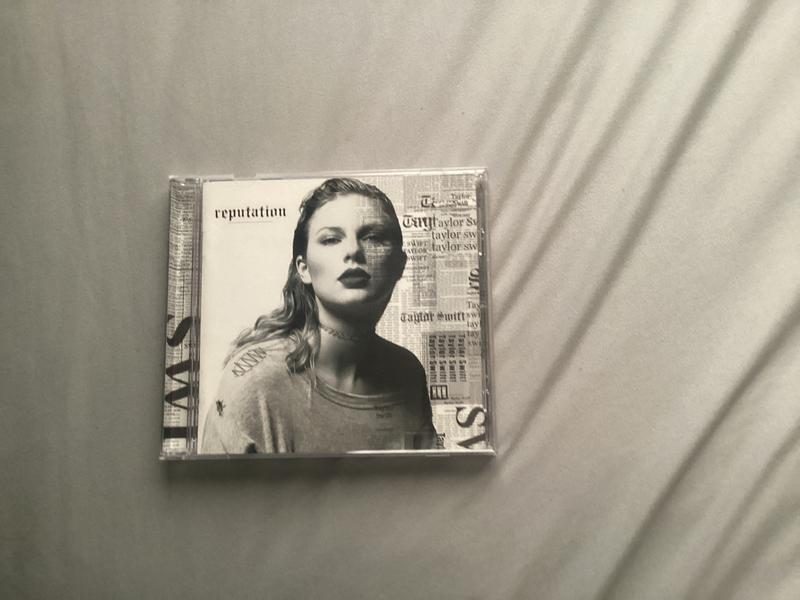 reputation [Picture Disc] [2 LP] by Taylor Swift | Vinyl LP