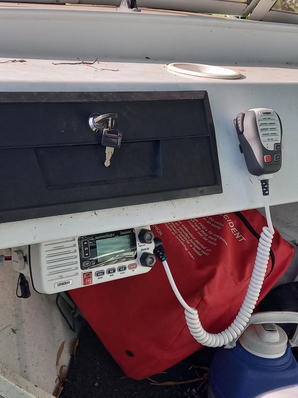 Howto Install Marine VHF Radio With PL259 Connector VHF