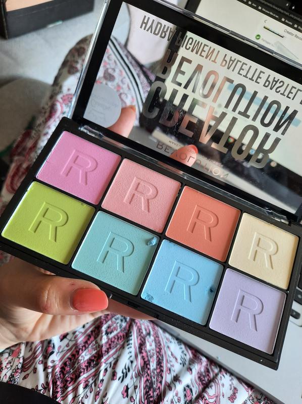 Makeup Revolution Creator Revolution Hydra Pigment Palette Pastel Dream