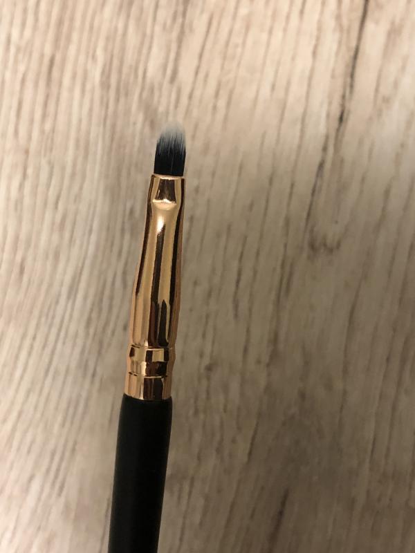 By BEAUTY BAY Rose Gold Glam On Point Pointed Liner Brush at BEAUTY BAY