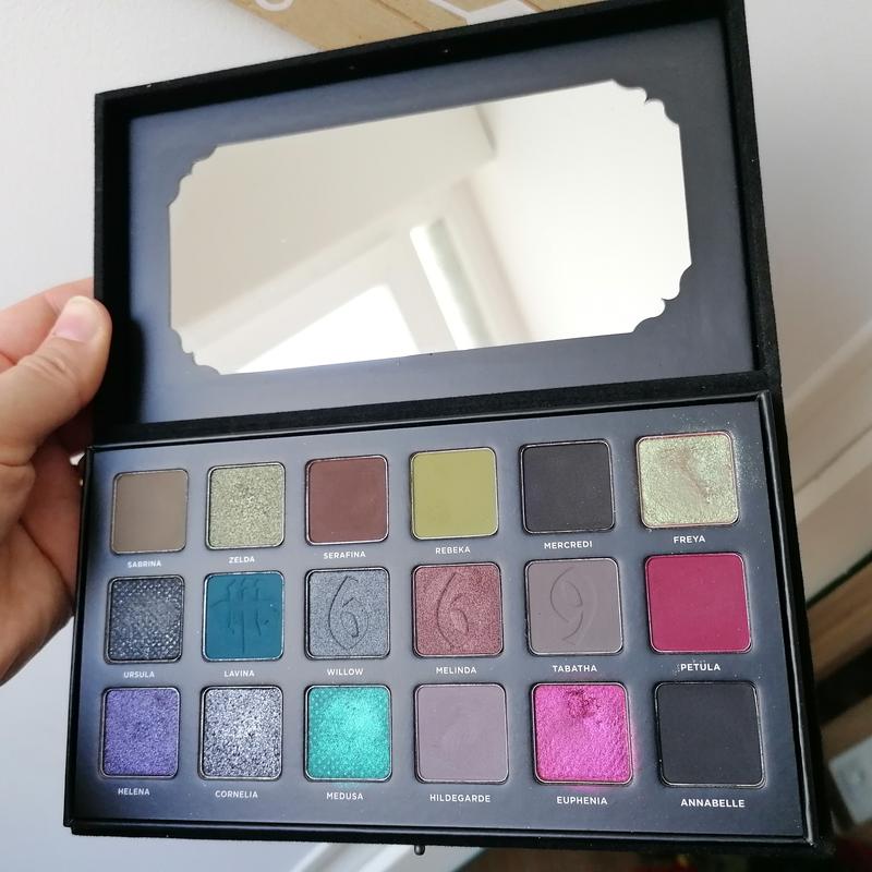 Martine Cosmetics 669 Eyeshadow Palette at BEAUTY BAY