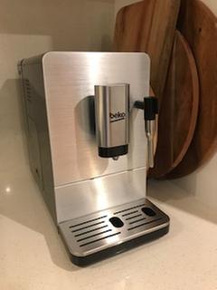 Beko Bean To Cup Coffee Machine with Steam Wand CEG5311 Review