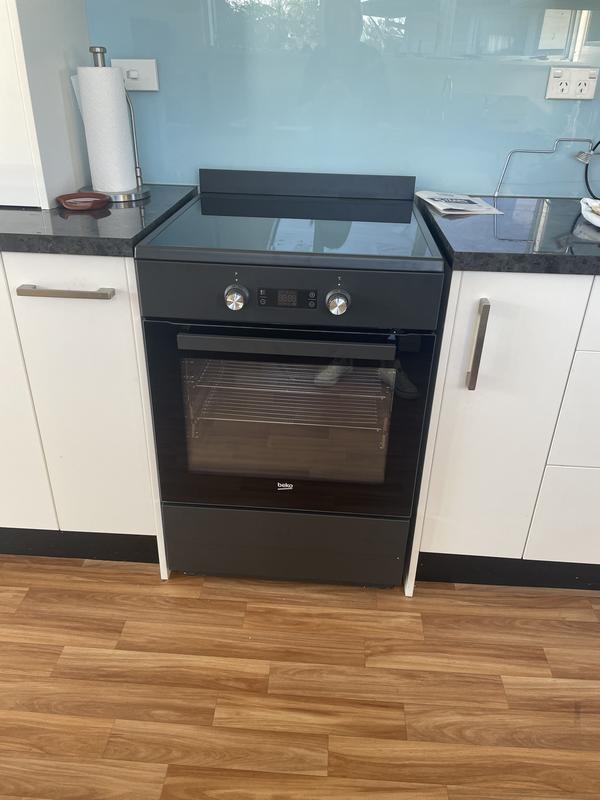 Beko induction freestanding cooker hotsell