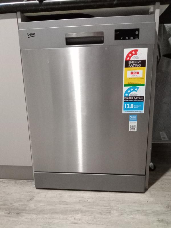 Beko dfn15r10x sale standard dishwasher