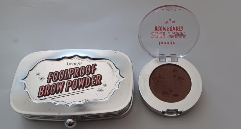 Benefit's Foolproof Brow Powder Review: How I Get Fuller Brows Fast