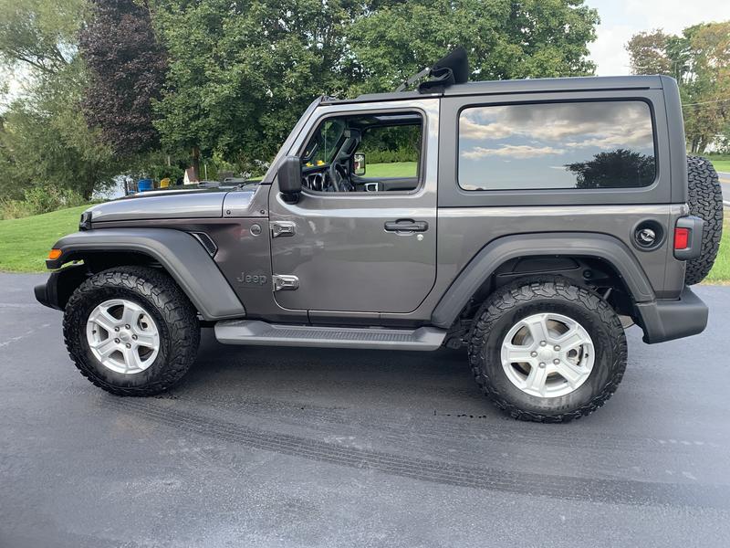 New Tires on my new 2022 JL