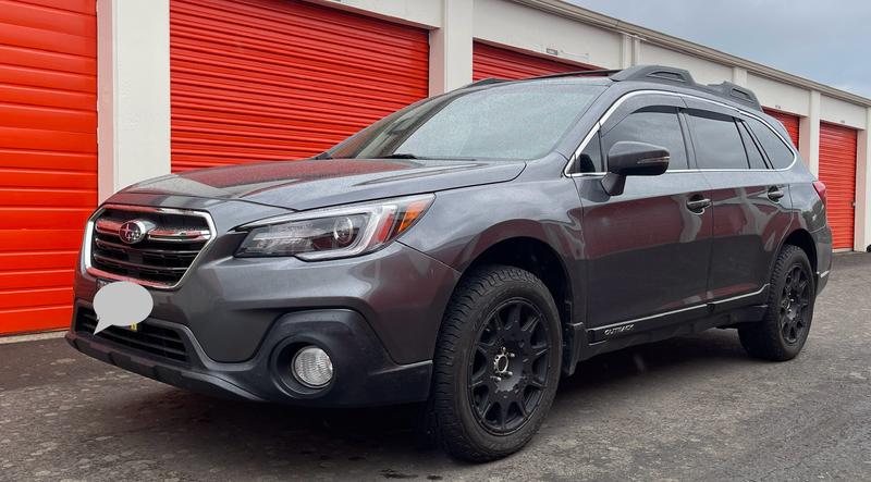 2018 O/B 235/55/18 et38 18x8 502’s