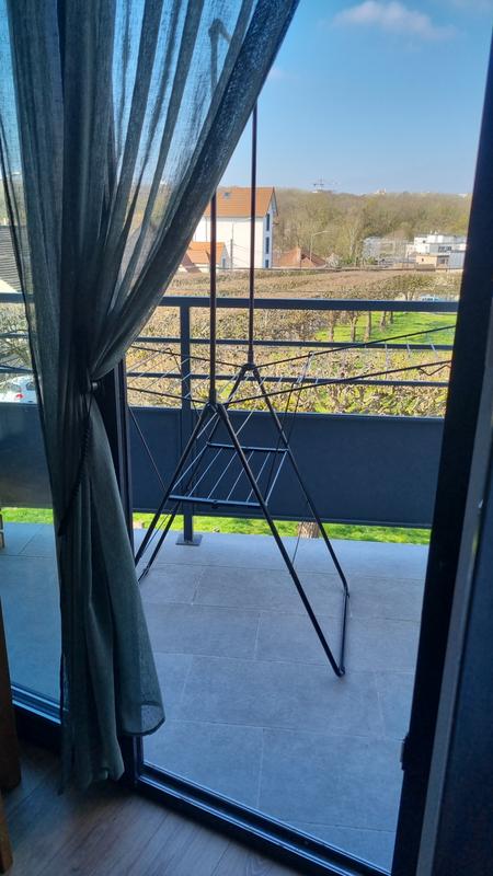 Ouvrir la fenêtre modale de l'avis 1 sur 4