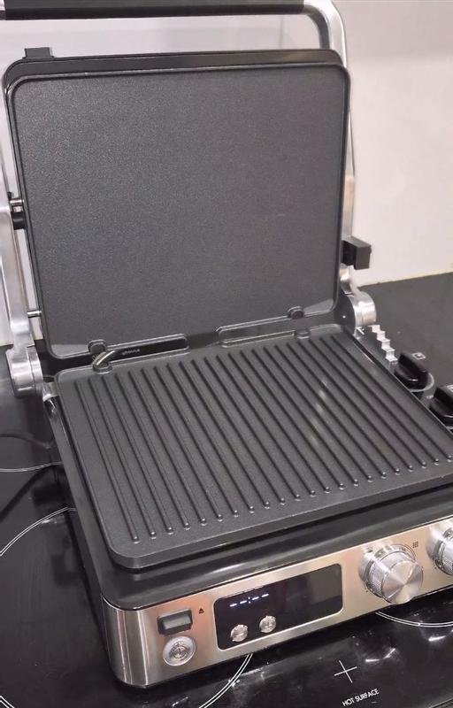 MultiGrill 7 Contact Grill Black/Stainless Steel CG7040