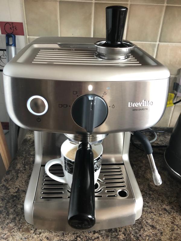 ▷ Chollo Cafetera barista Breville Mini VCF125X de 15 bares por