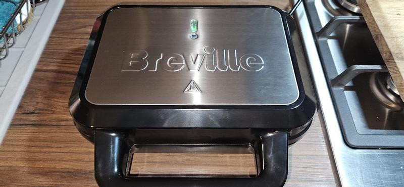 Breville 3 in 1 Sandwich Waffle and Panini Maker Silver VST098