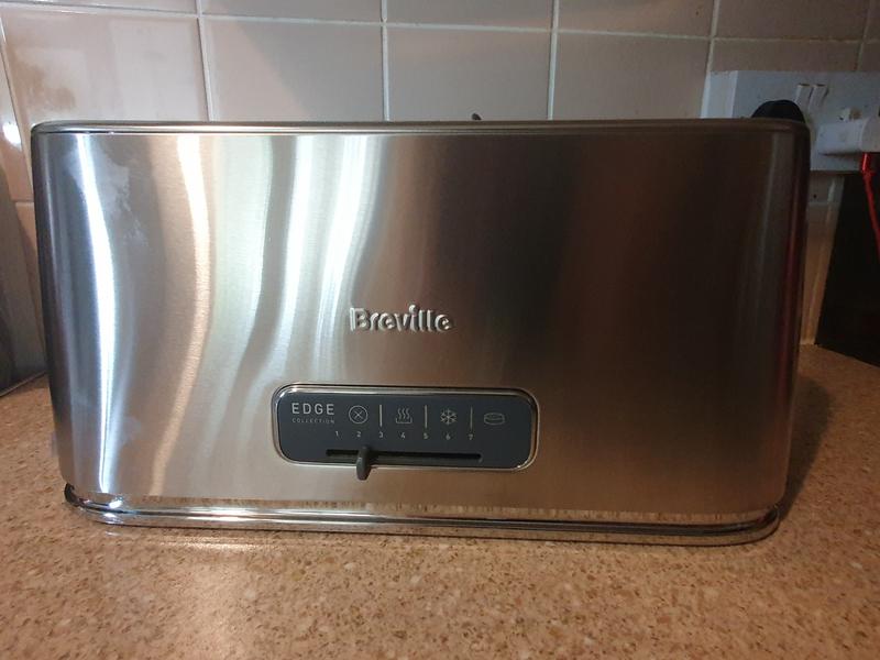 Breville Edge Silver 4-Slice Toaster