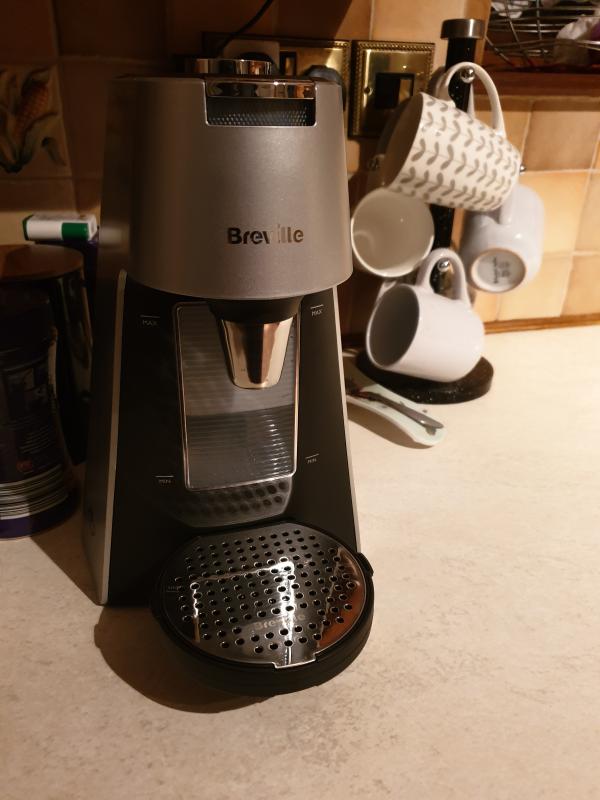 breville hotcup with variable dispense vkt111