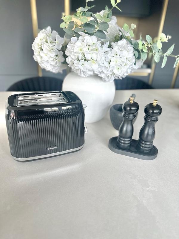 Breville VTR001 Bold Black 2-Slice Toaster with High-Lift and Wide