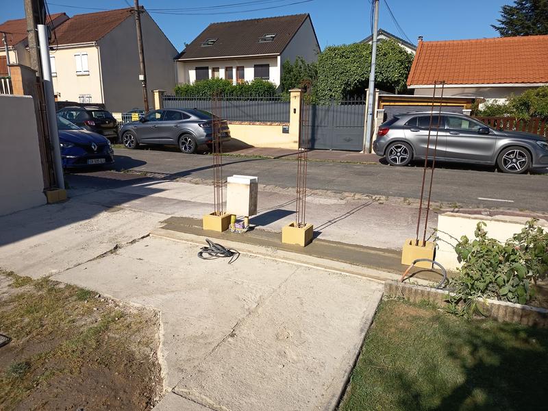 Ouvrir la fenêtre modale de l'avis 1 sur 2